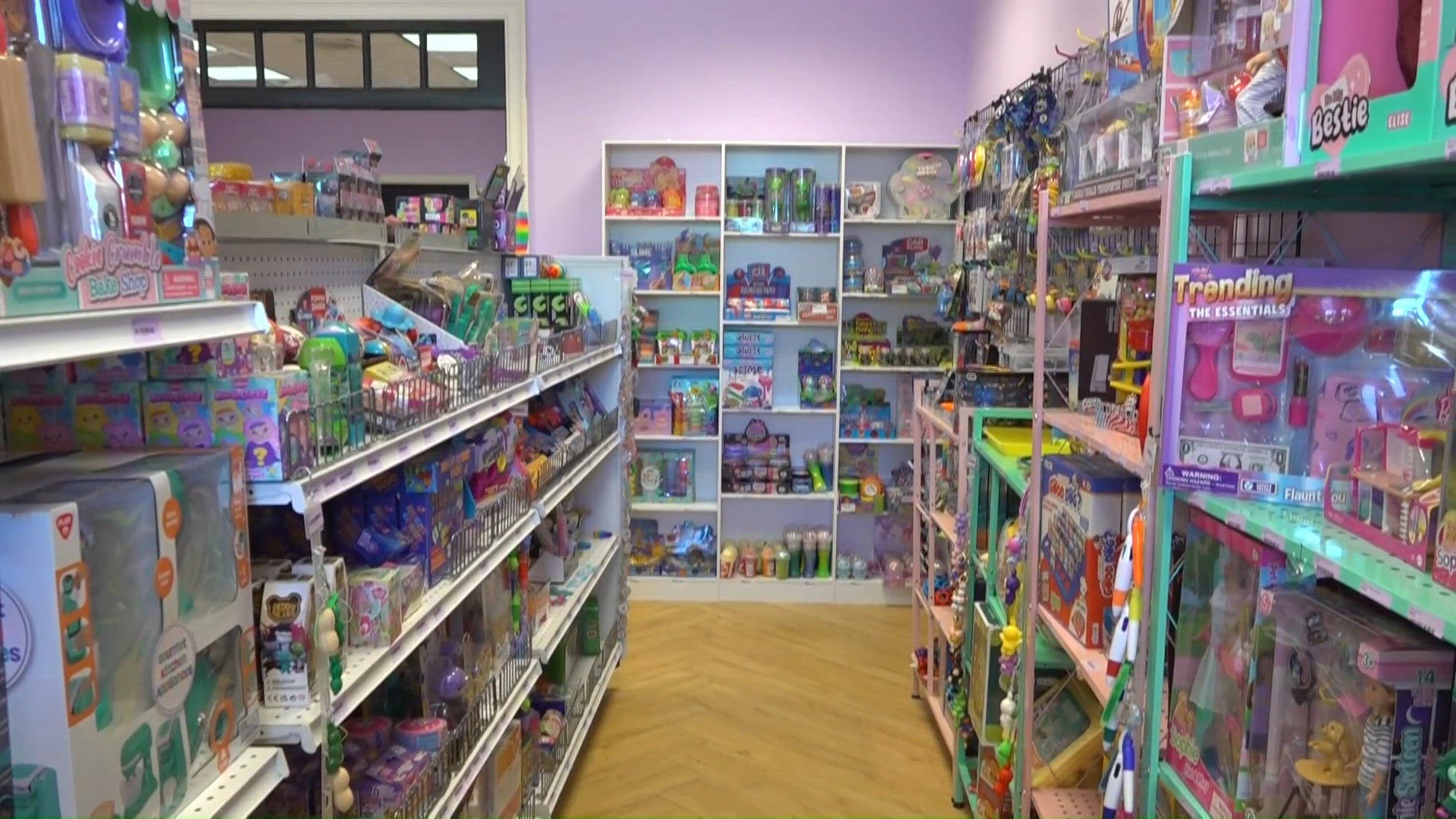 Viral Vortex toy store opens in Rocky Hill to much fanfare