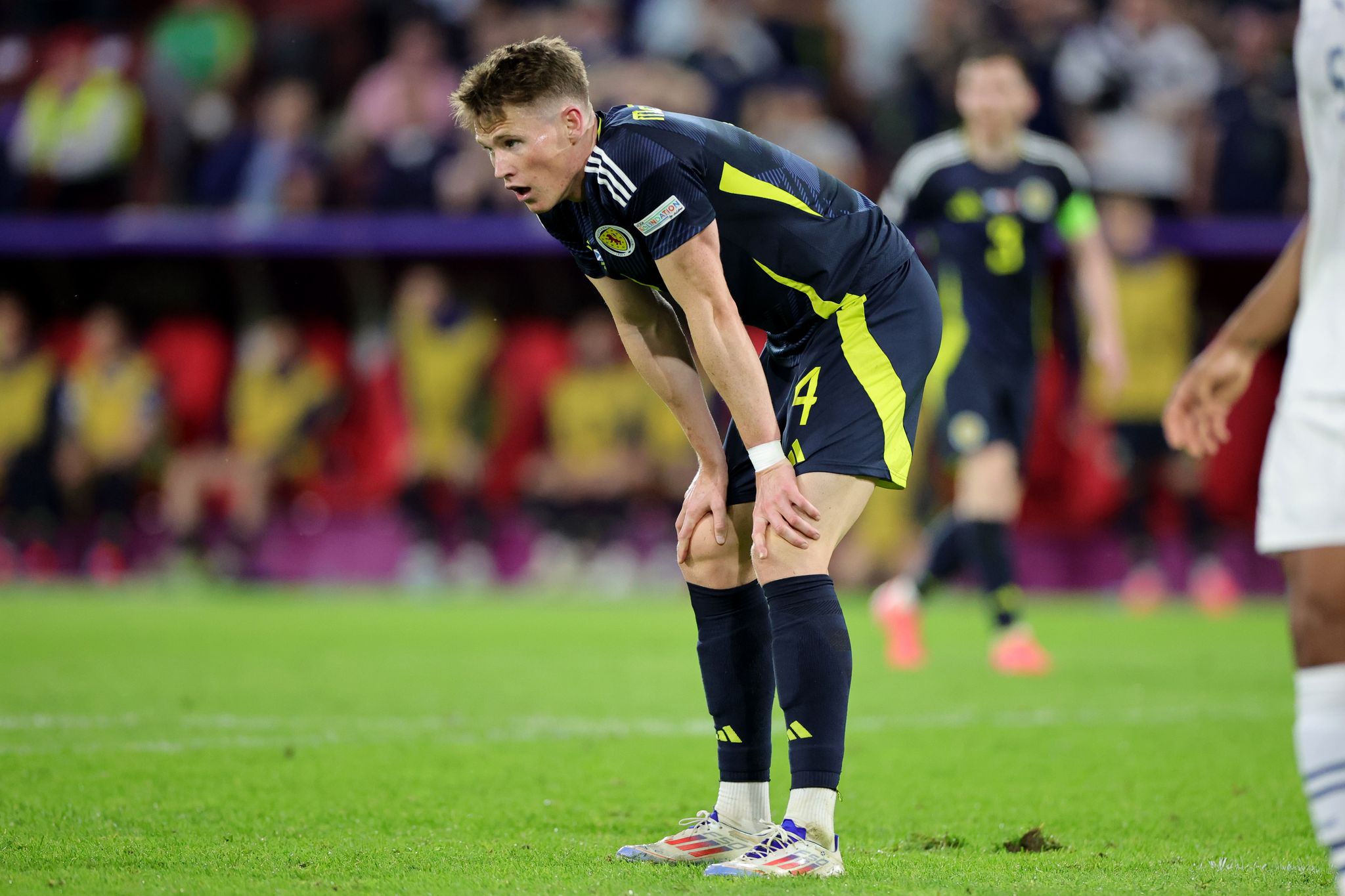 Scott McTominay back in training with Napoli after heart procedure