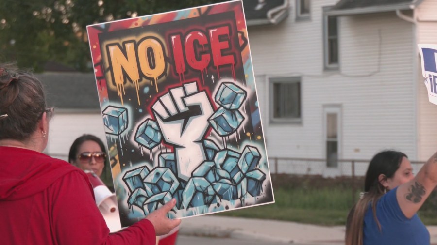 Nearly 100 gather in Rockford for vigil following reports of ICE activity