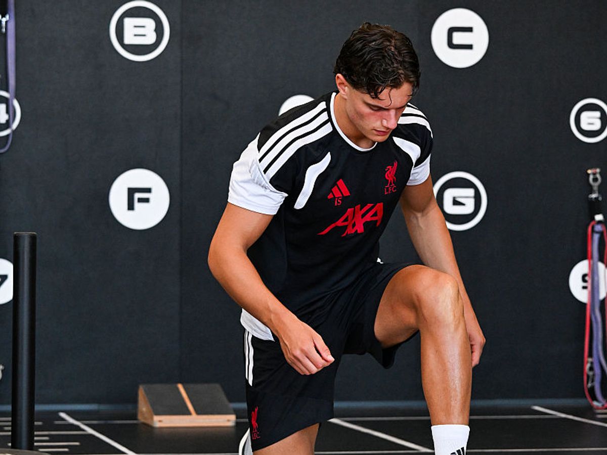 Giovanni Leoni explains Liverpool decision after devastating injury as ...