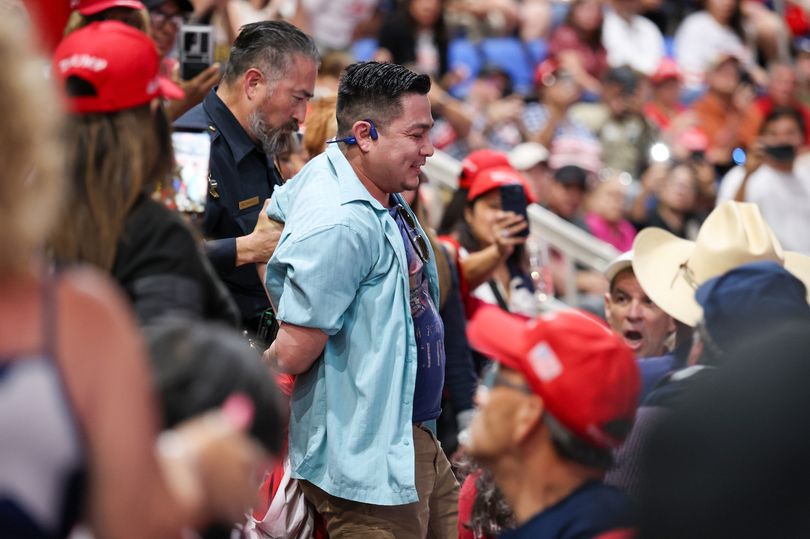 10 chaotic moments from Trump's Texas rally - including protestors and ...