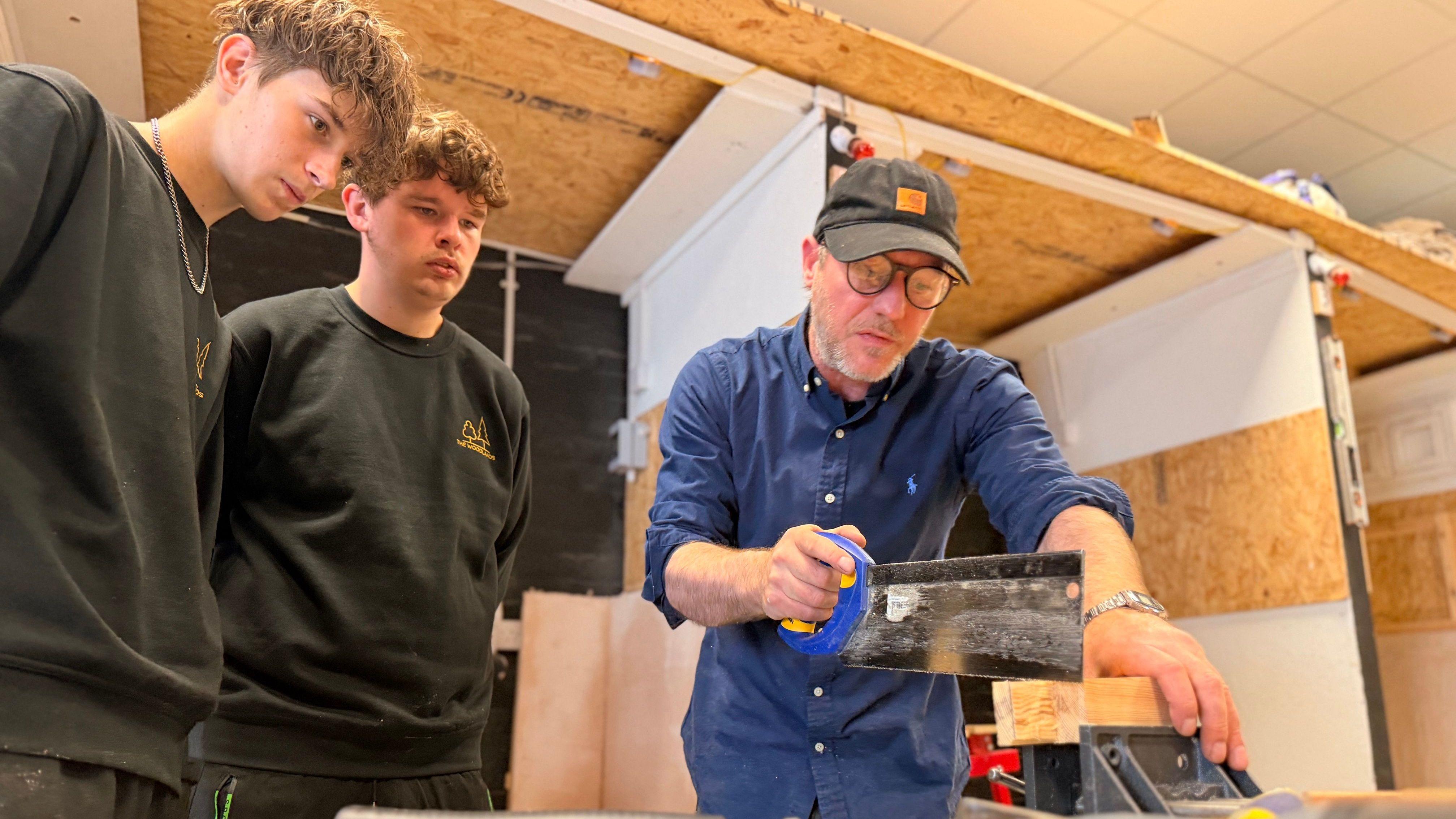 Students back plans for more trade skills