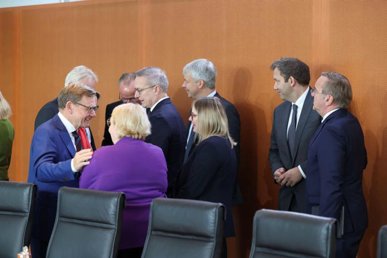 Koalition koppelt Steuer- und Arbeitsmarktreformen