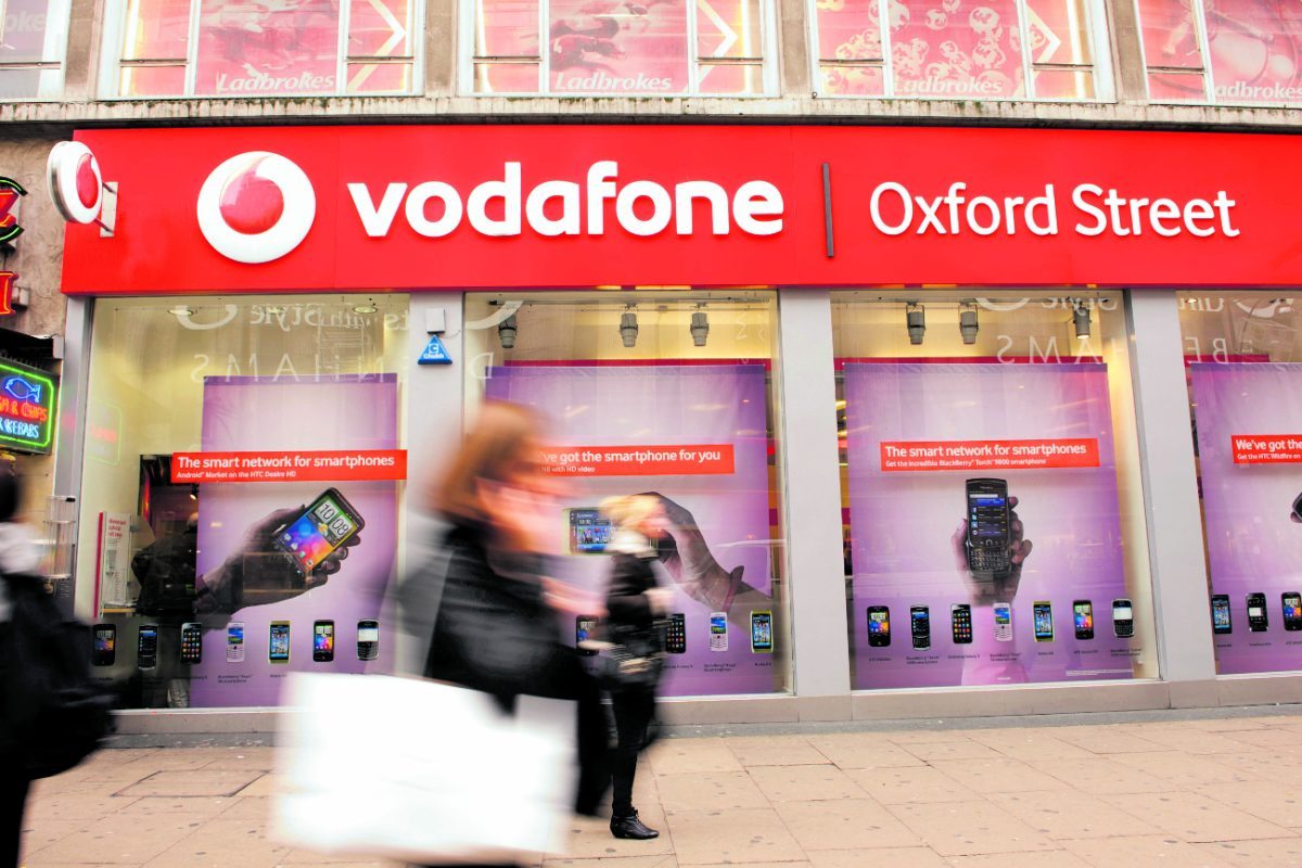 VodafoneThree raises cost-cutting target to £1bn after merger