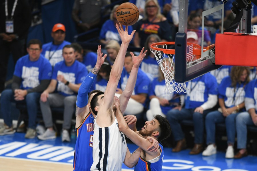 Grizzlies drop 2nd preseason game 122-118