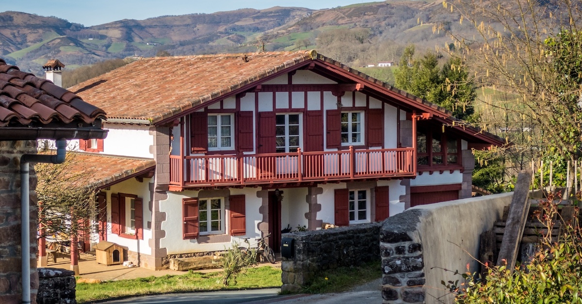 Villas and rural homes: foreign buyers boost Italy’s detached property ...