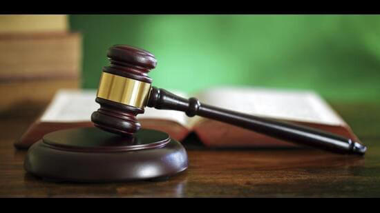 Madhya Pradesh HC dismisses plea challenging CAT order for IPS cadre review