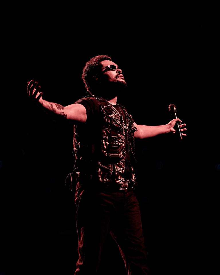 The Weeknd declares love for Korea in sold-out concert