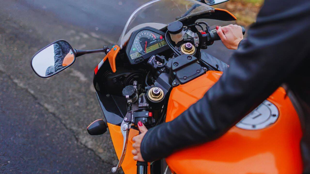 New to motorcycle touring? 4 highway fundamentals every beginner should ...
