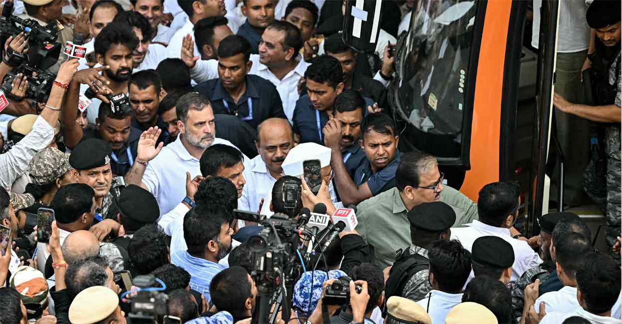 India bloc MPs reach Raj Ghat on third day of protests against Gyanesh ...