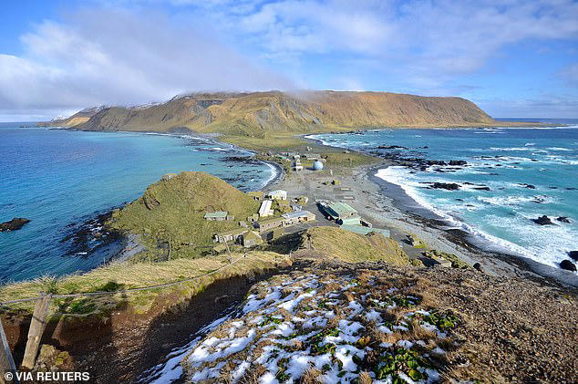 Magnitude 5.6 earthquake rocks Australian research station near Antarctica
