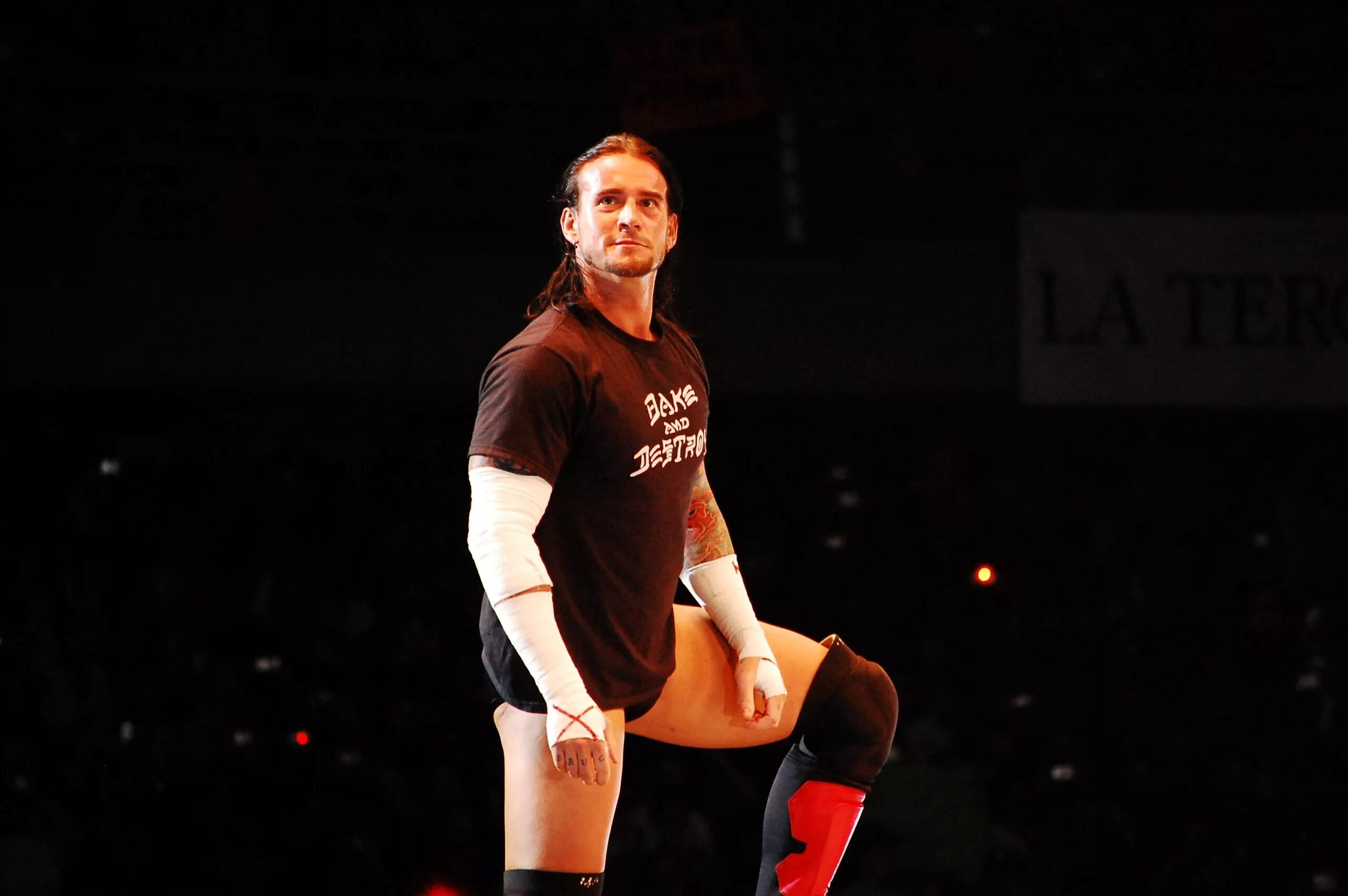 Climbing to immortality: Ranking all 6 WWE Money in the Bank matches at ...