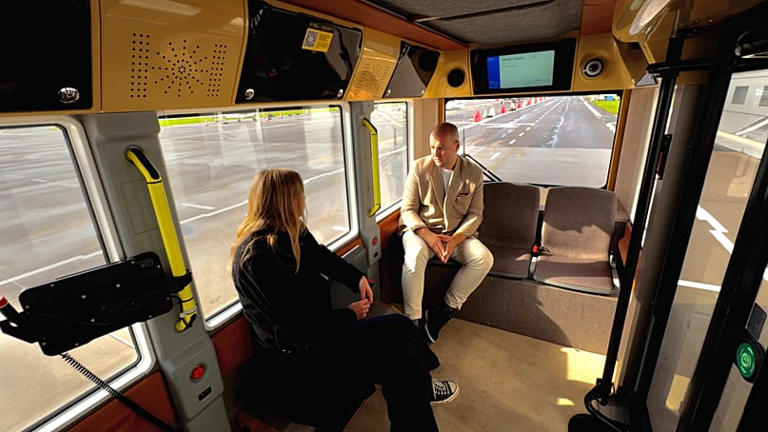 Tallinn Airport lets driverless shuttles run close to airplanes ...