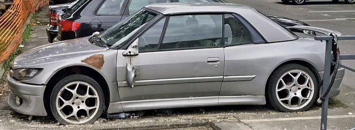 Peugeot 306 Cabriolet Dimma, ritrovata abbandonata, un'icona del tuning ...