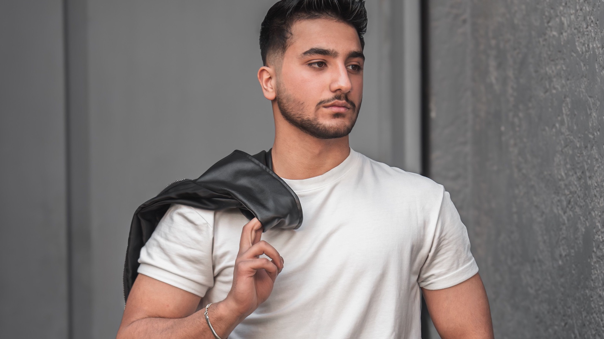 20 styling choices that make a man look instantly more masculine