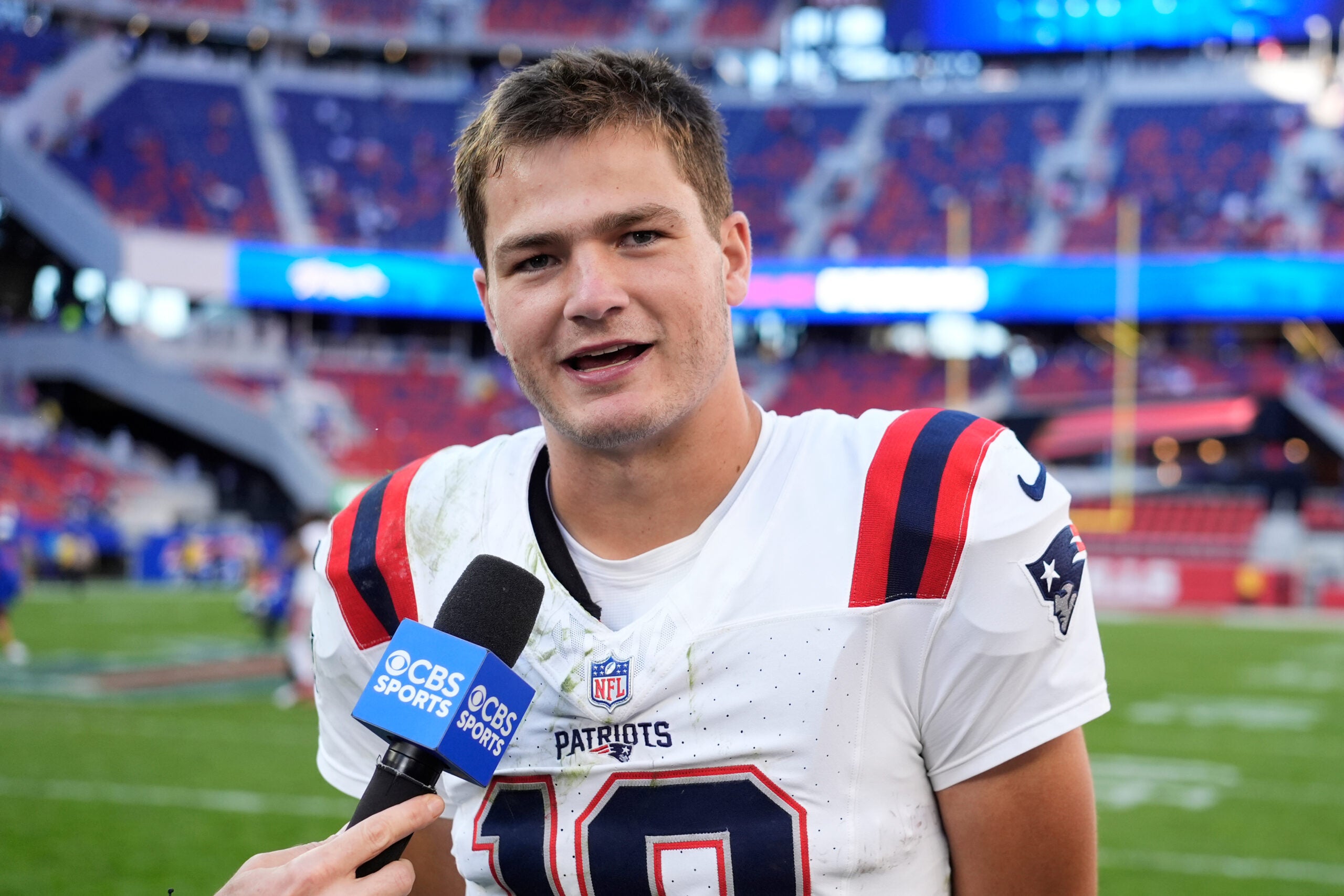 Why Drake Maye went viral for his comments on the moon during WEEI ...