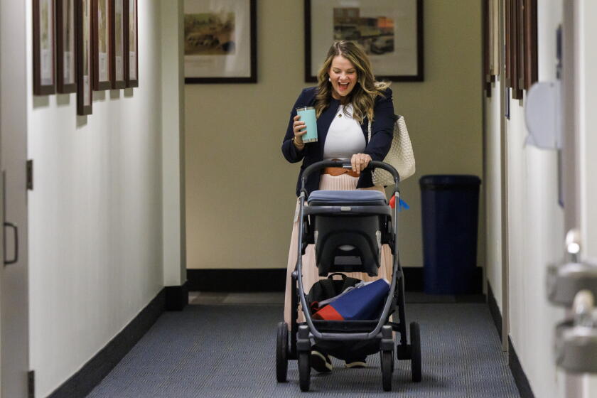 Contributor: Raise a family, then pursue a career? The math doesn't work