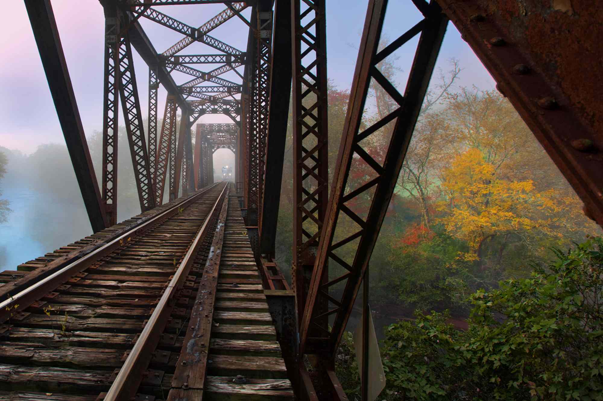 This scenic train ride is a charming way to see fall foliage in the US ...