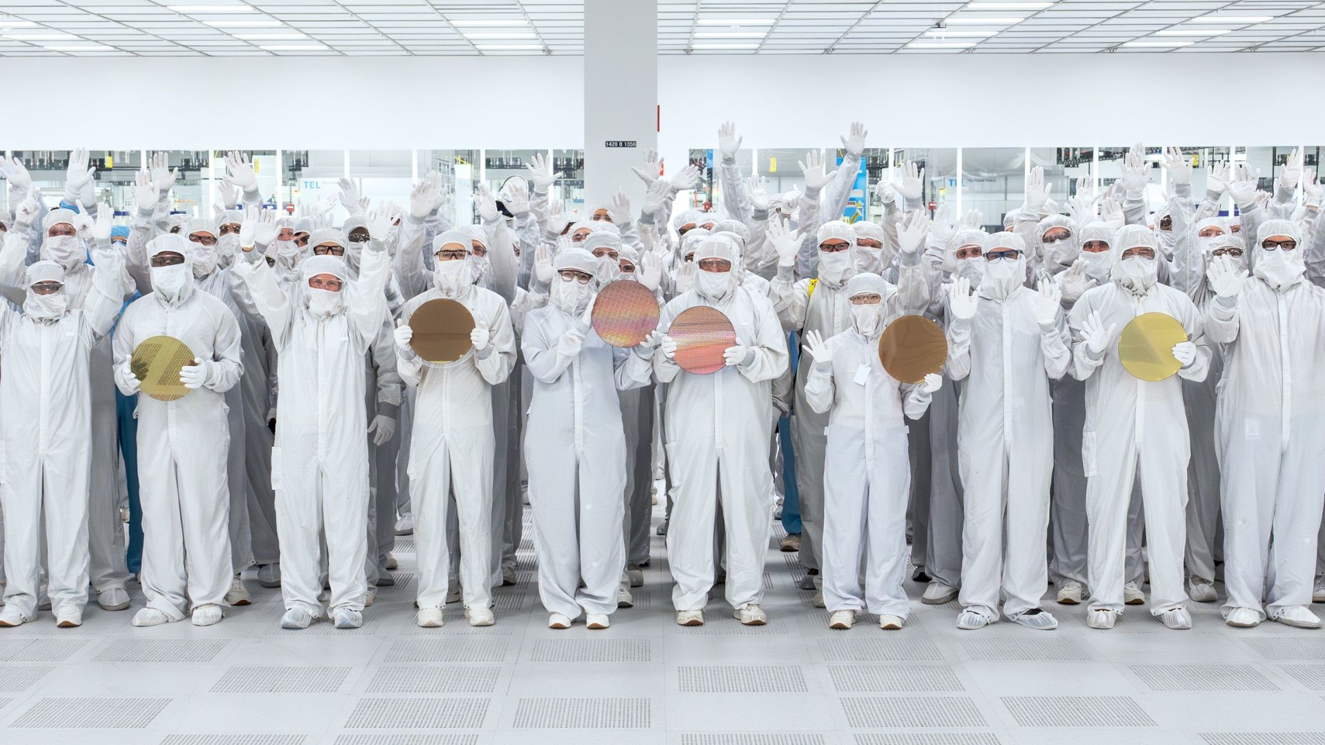 Taiwan indicts 10 for smuggling US military-grade chips to China