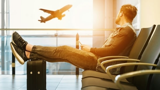 How to survive a 14-hour flight without feeling drained: Tips to sleep ...