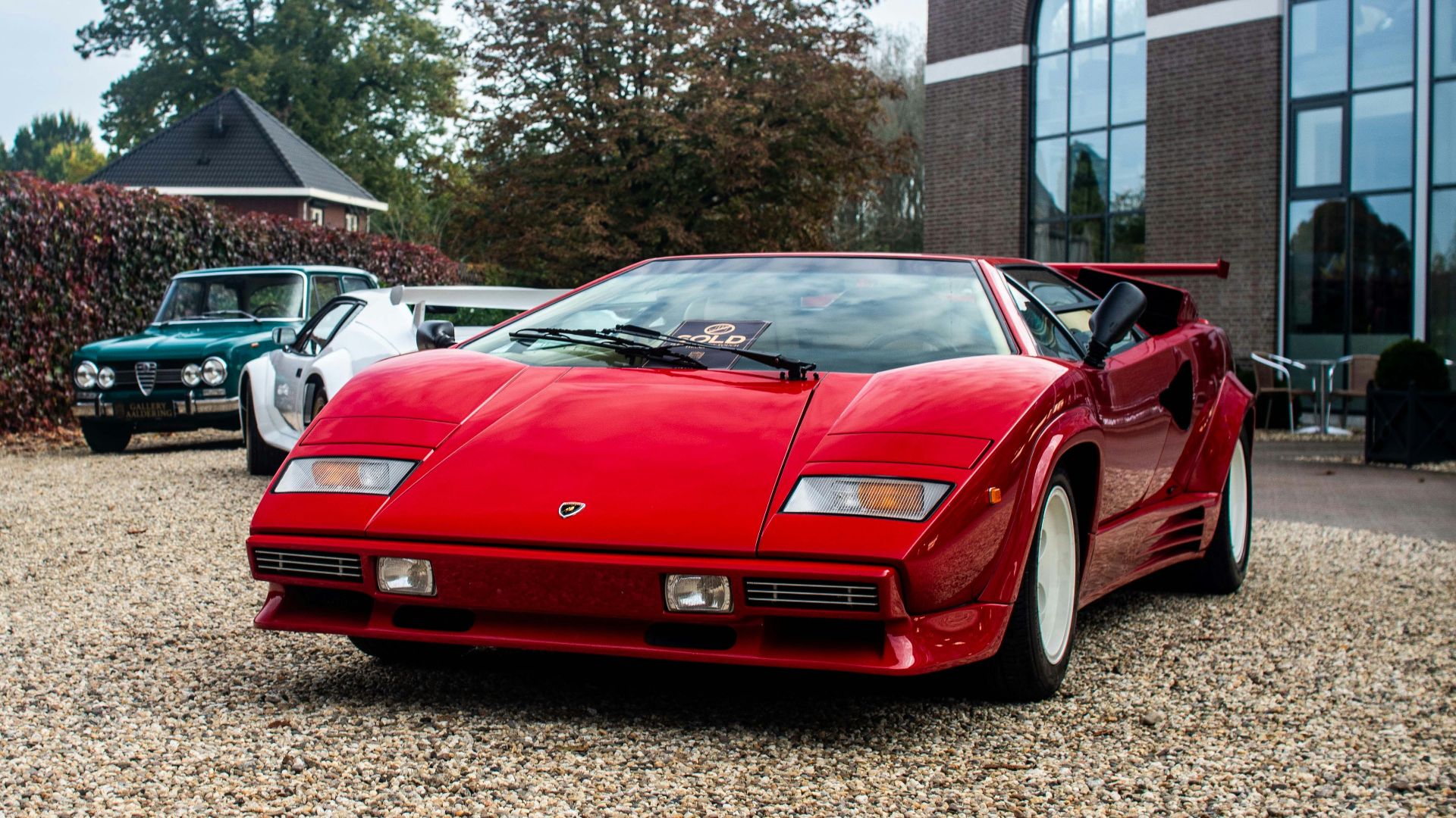 20 cars that scream 
