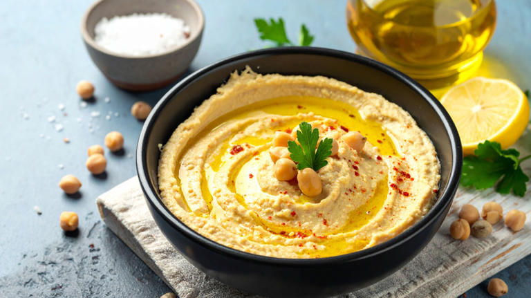 The wall trick for checking if chickpeas are done cooking for hummus