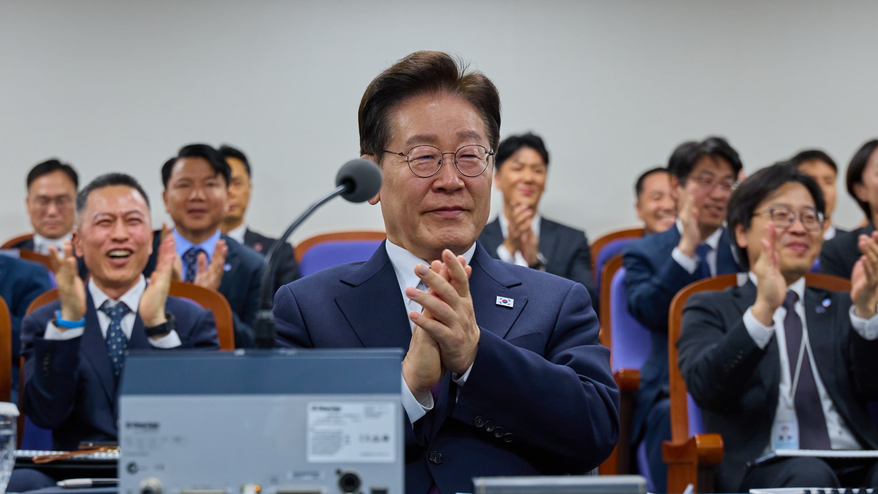 South Korea tests hypersonic missile amid North Korean provocations