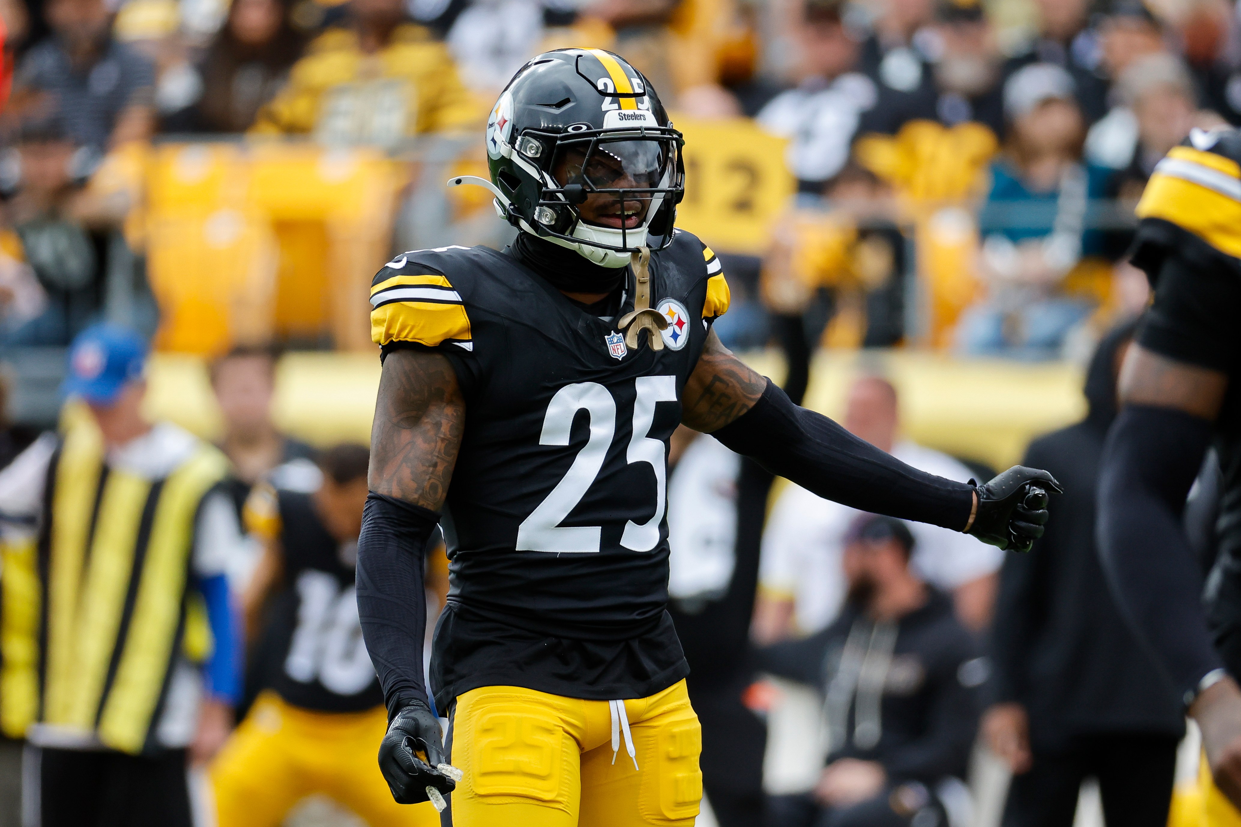 Steelers open DeShon Elliott’s activation window