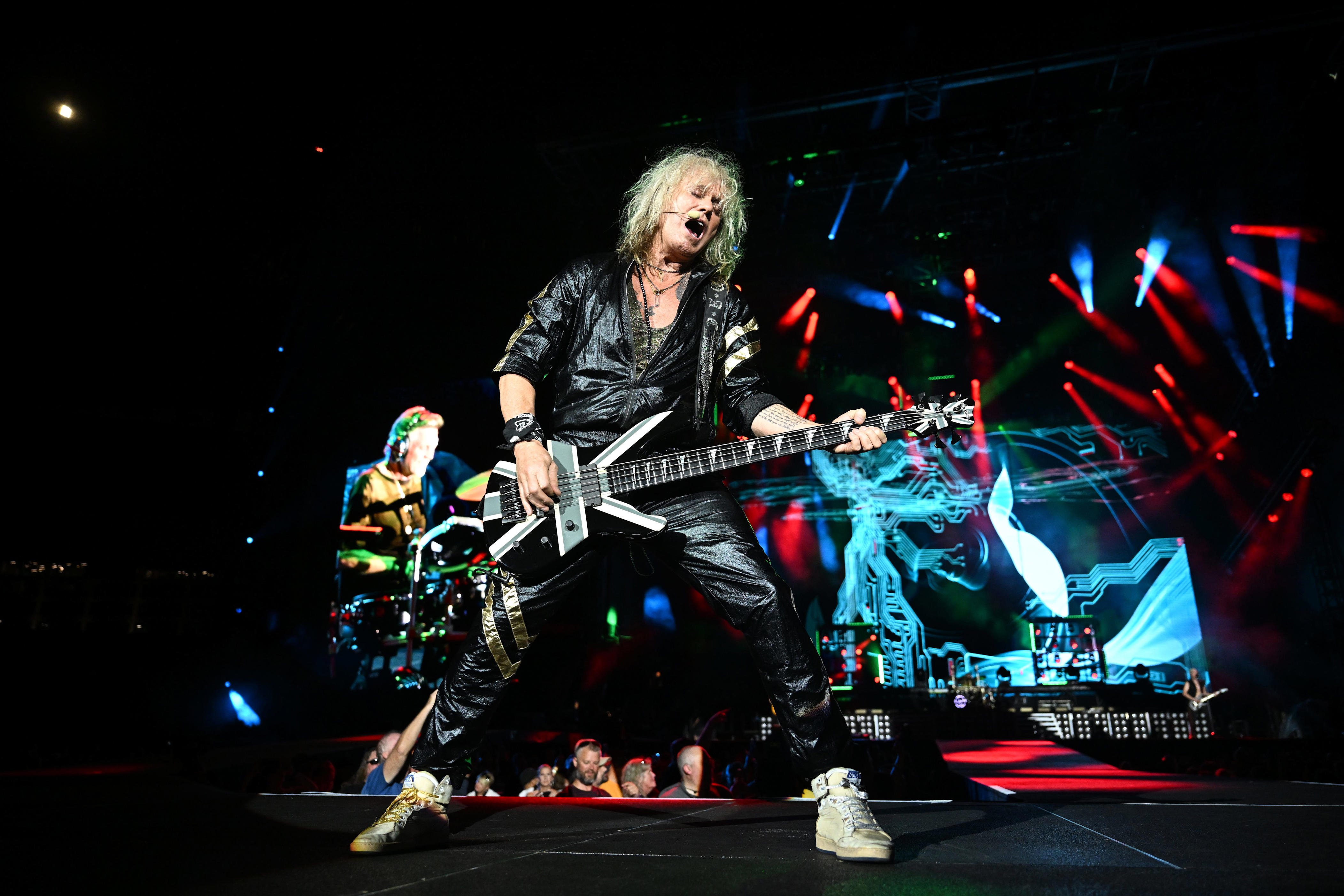 Def Leppard, Goo Goo Dolls announce Detroit concert on joint 2027 tour