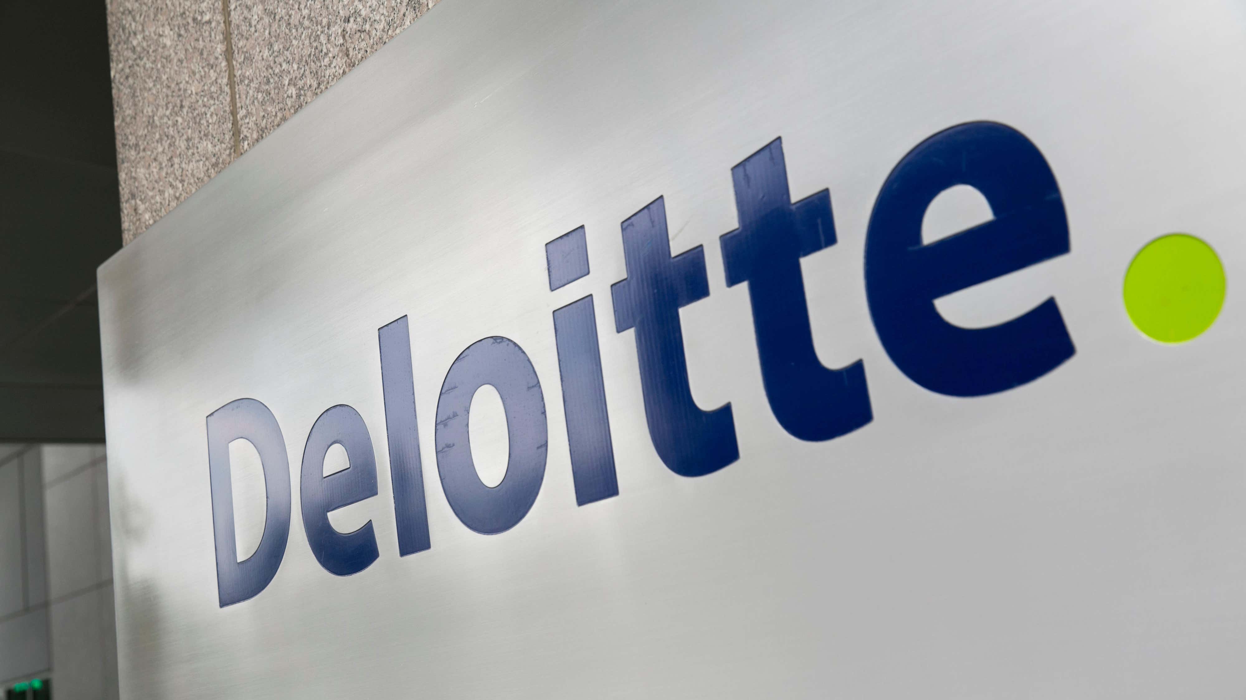 Deloitte fined £6m by watchdog over Go-Ahead audits