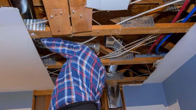 Texas homeowner books $80 HVAC tune-up, gets $30,000 ductwork quote