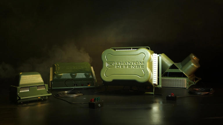 Anti-drone electronic warfare systems by Ukraine's Phantom Defense ...