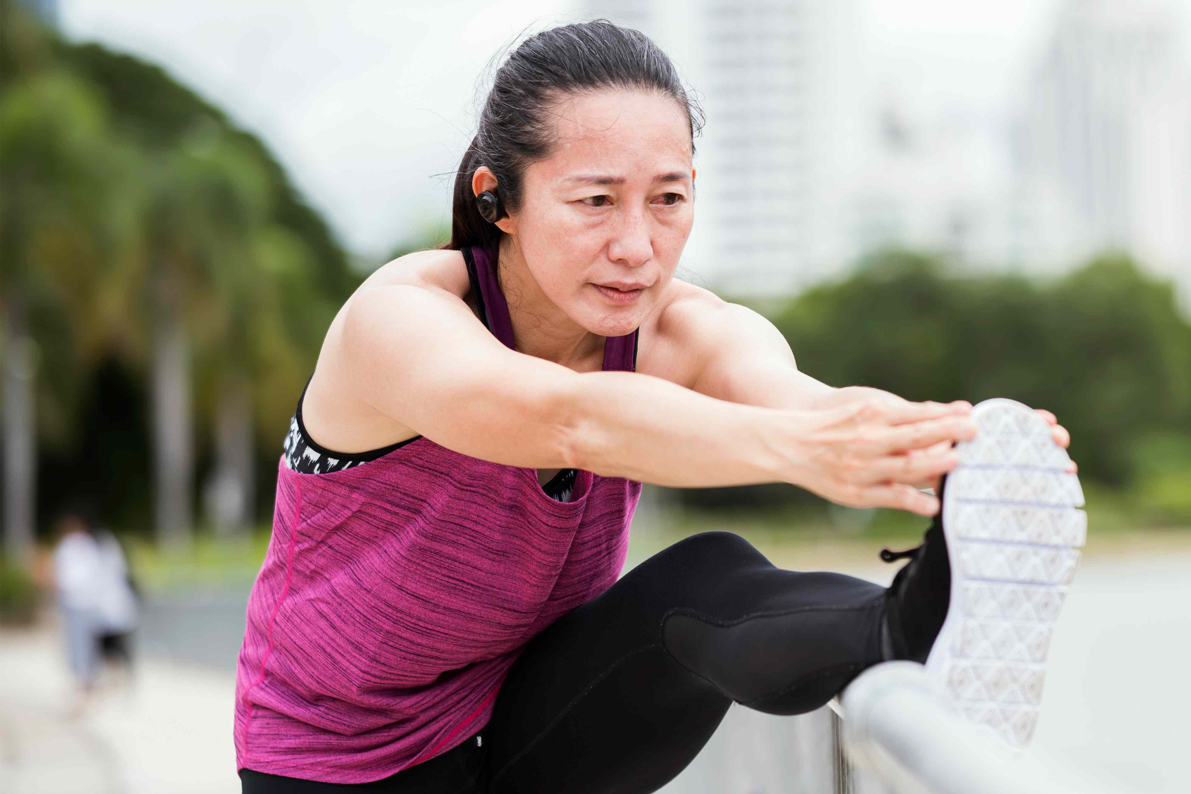 We asked physical therapists the best exercises to stay mobile as you ...