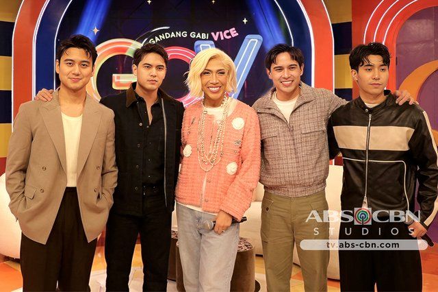 Malaki 'yung font niya sa phone! Brent, Ralph, River, and Emilio spill ...