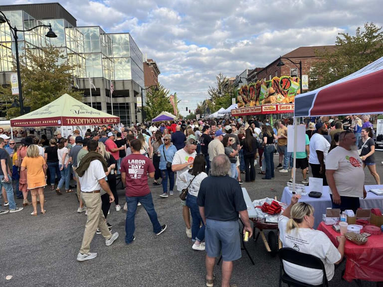 Schedule, music & menus: What to know about Belleville's chili cook-off