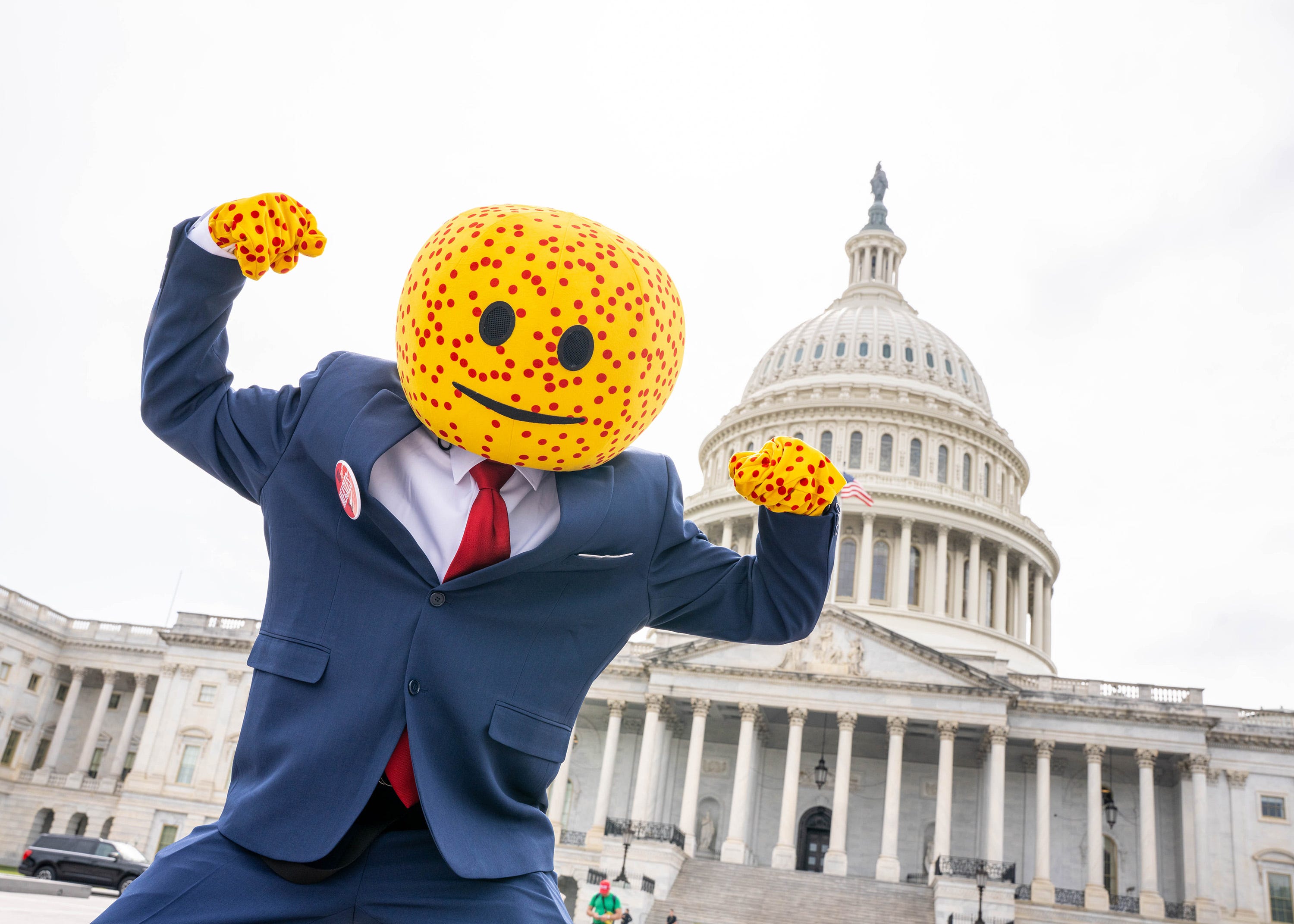 Florida's measles surge has 'Mr. Measles' celebrating vaccine debates