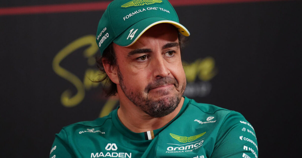 Fernando Alonso rules out 'nearly impossible' Dakar return