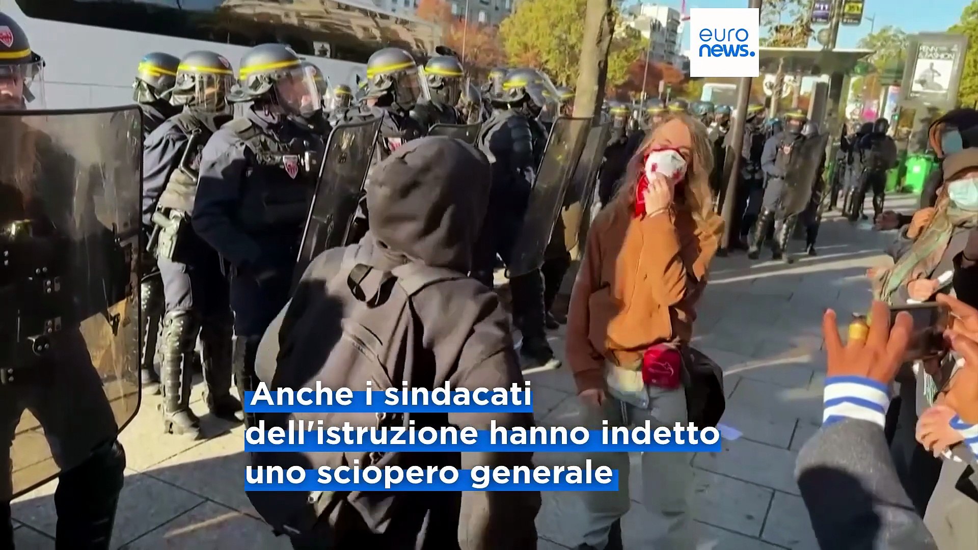Francia, licei in rivolta: studenti ancora in piazza, è scontro con il ...