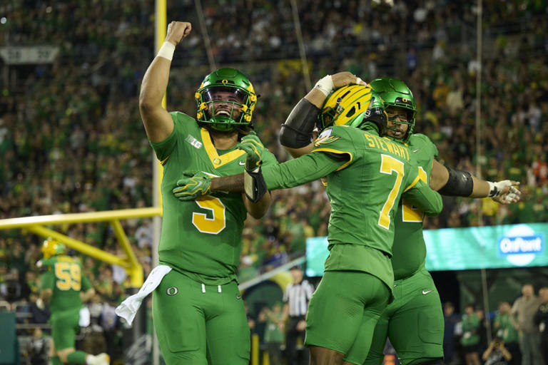 Predicting Big Ten football scores in week 6: UCLA looks for statement ...