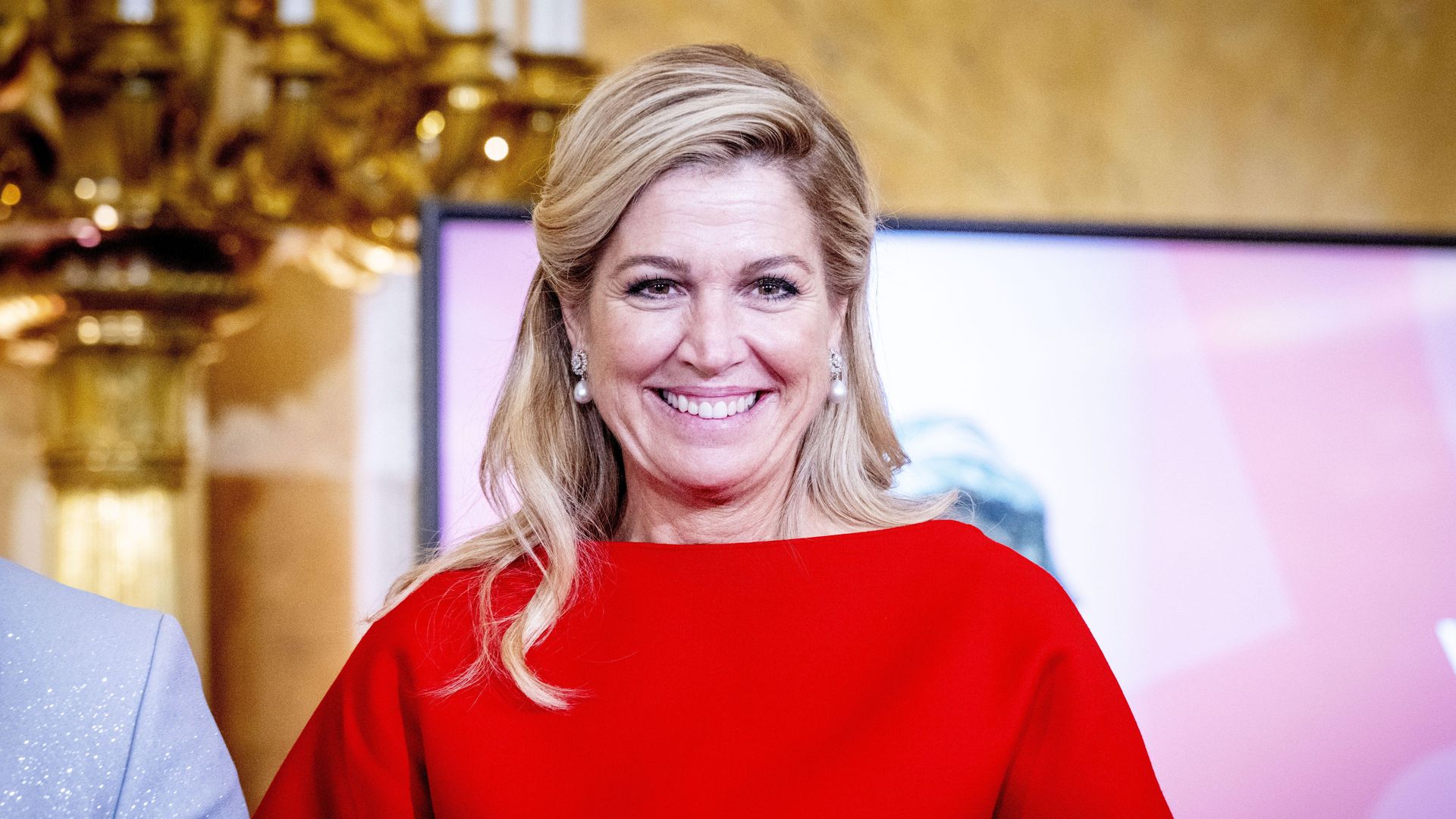 Queen Máxima makes a bold statement in head-to-toe red for a special ...