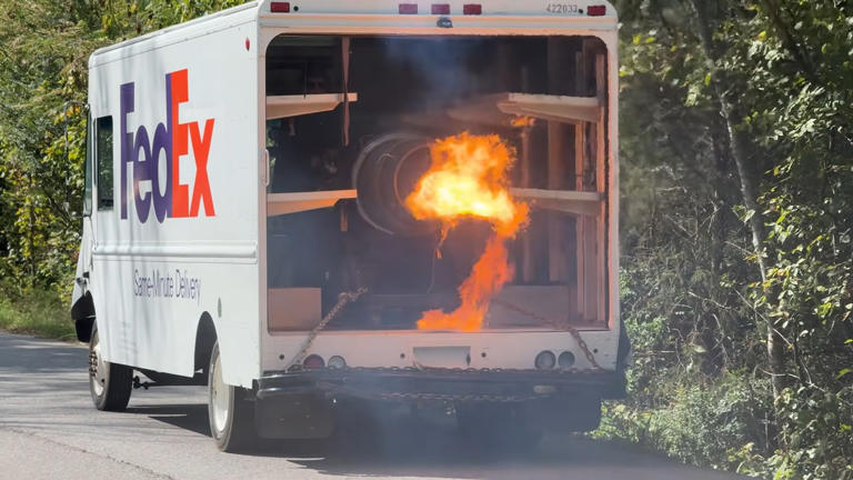WhistlinDiesel builds jet-engine-swapped 3,000HP FedEx truck to perform ...