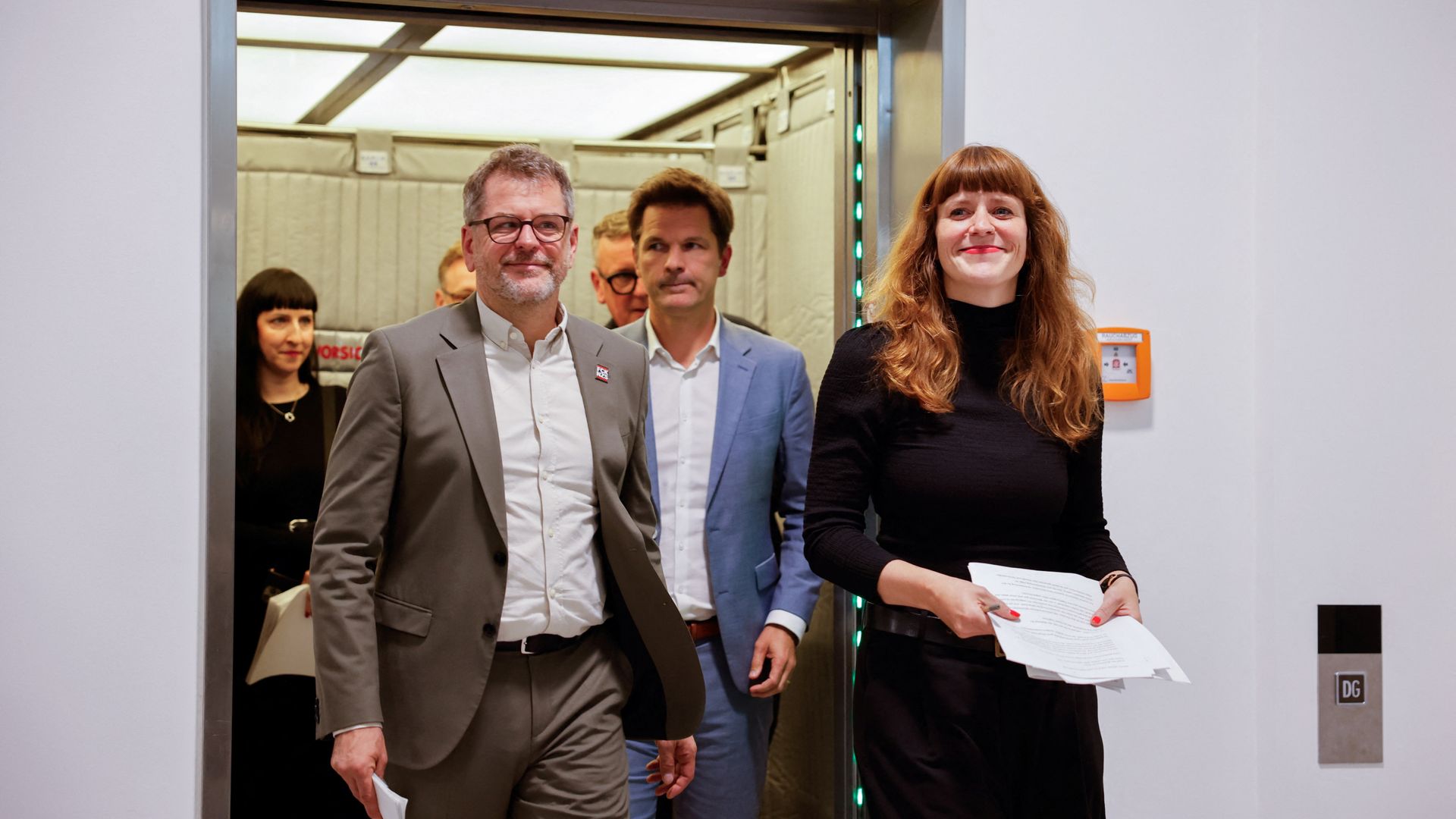 Berlin: Linke, Grüne und SPD ebnen Weg für Sondierungsgespräche