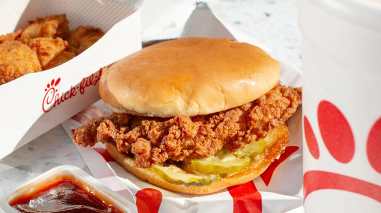 Chick-fil-A vs Culver's: Which chain is actually serving the healthier ...