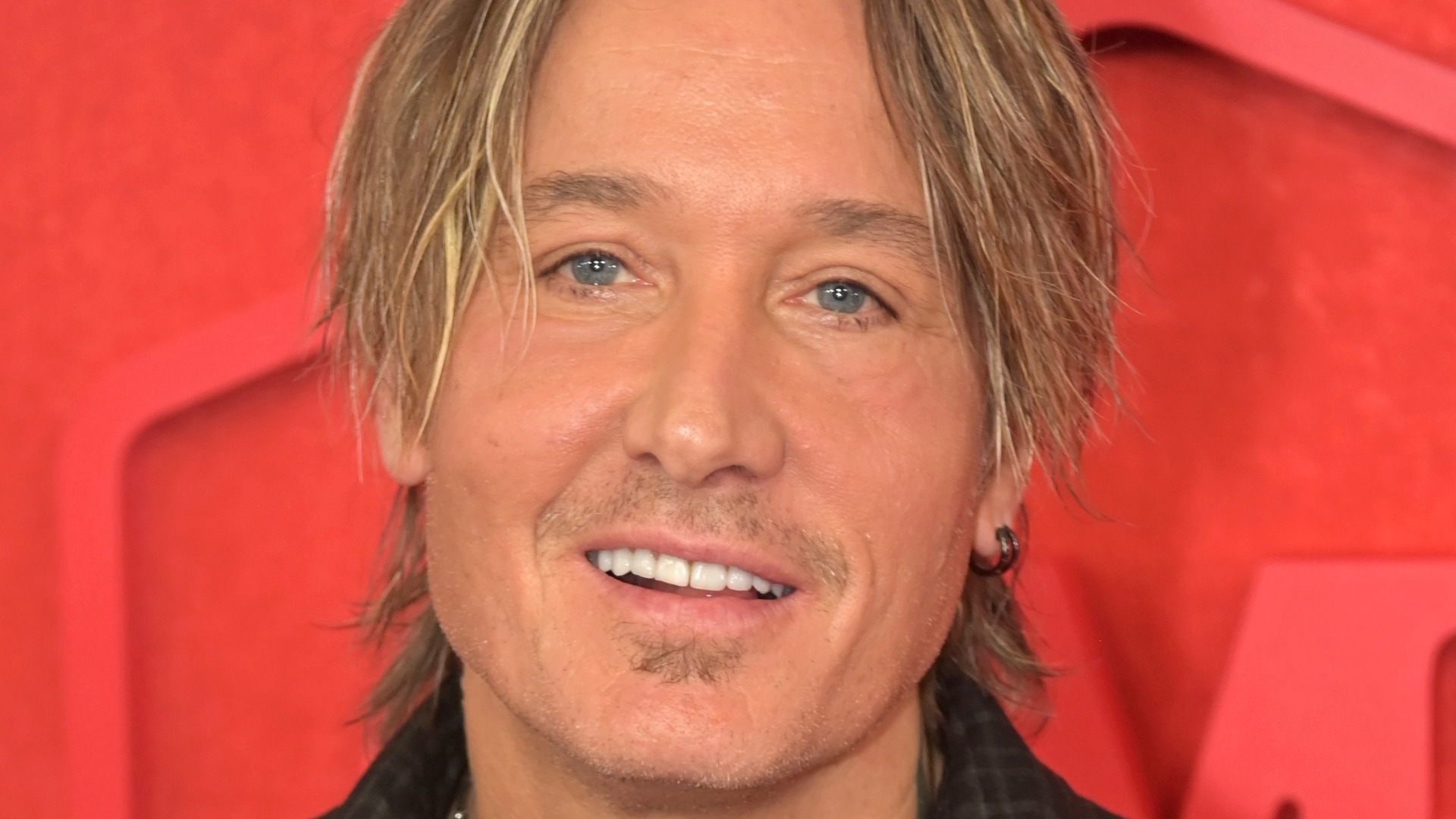 Keith Urban's transformation is seriously stunning