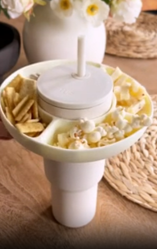Stanley snack tray, on-the-go snacking made easy!
