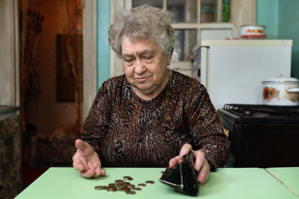 Senior poverty just hit a 5-year high, and new Social Security cuts ...