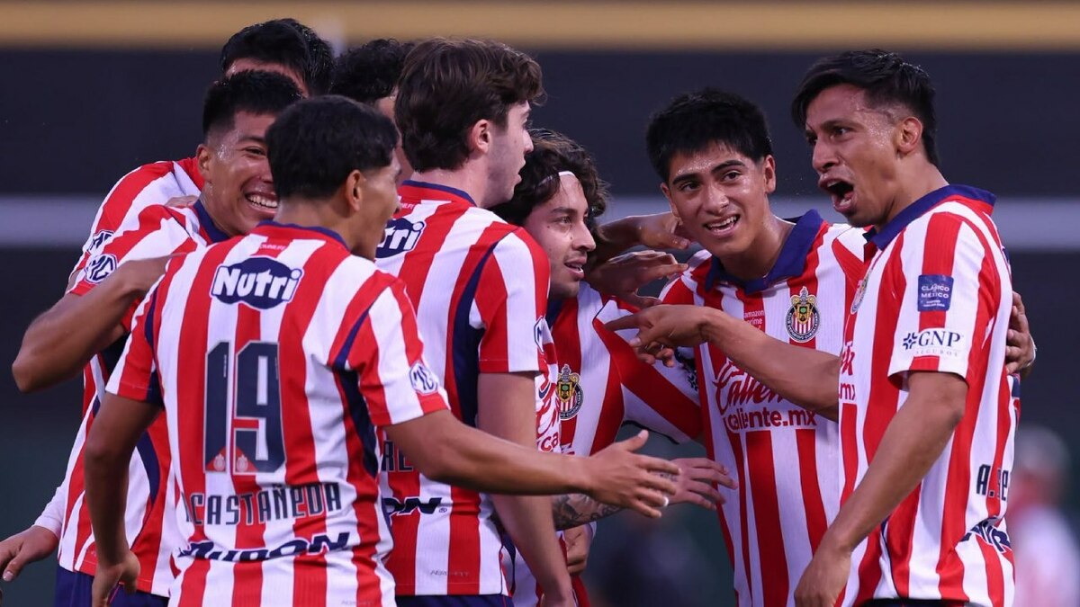 Ivar Sisniega elogia modelo de trabajo de Chivas: 'Podríamos tener un ...