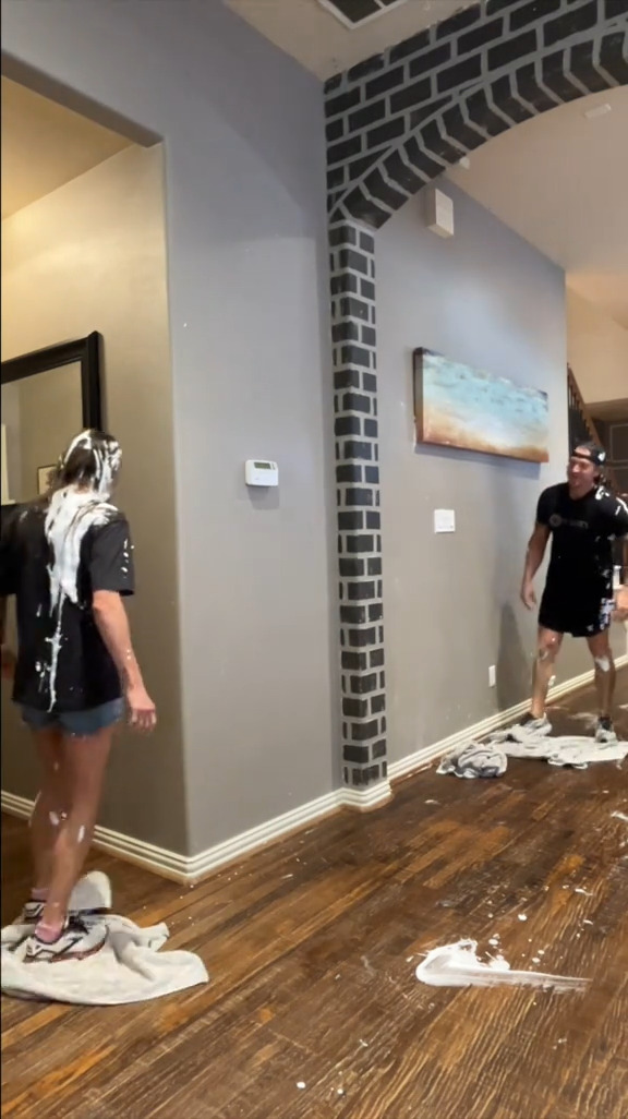 Caught both: Couples fun with balloons