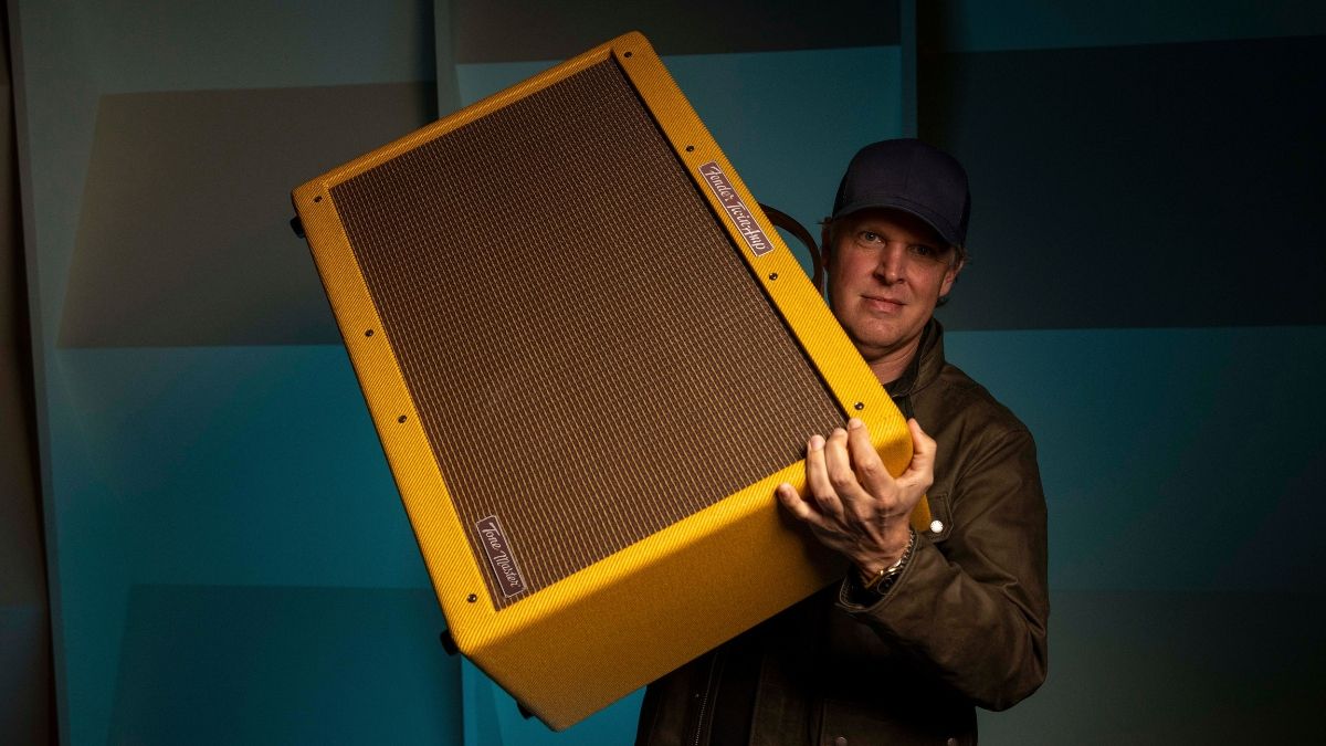 Joe Bonamassa goes digital with the first ever Fender Tone Master ...