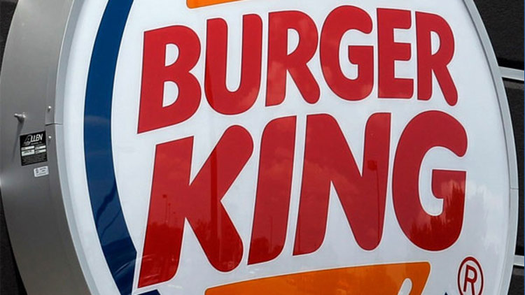 Man charged with setting clothing on fire in Tacoma Burger King bathroom